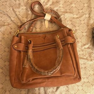 Brand new beige purse